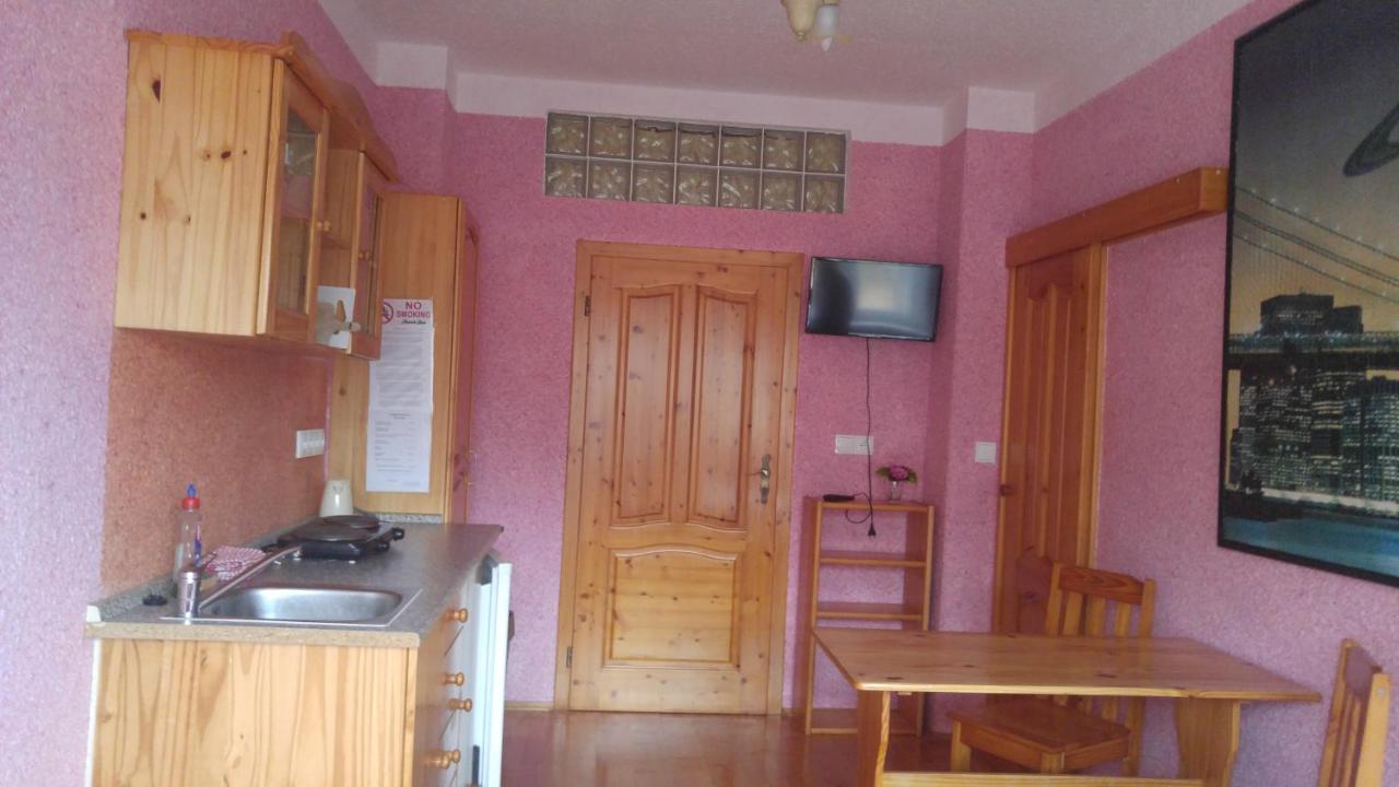 Penzion Apartmany Becov Becov nad Teplou Ngoại thất bức ảnh