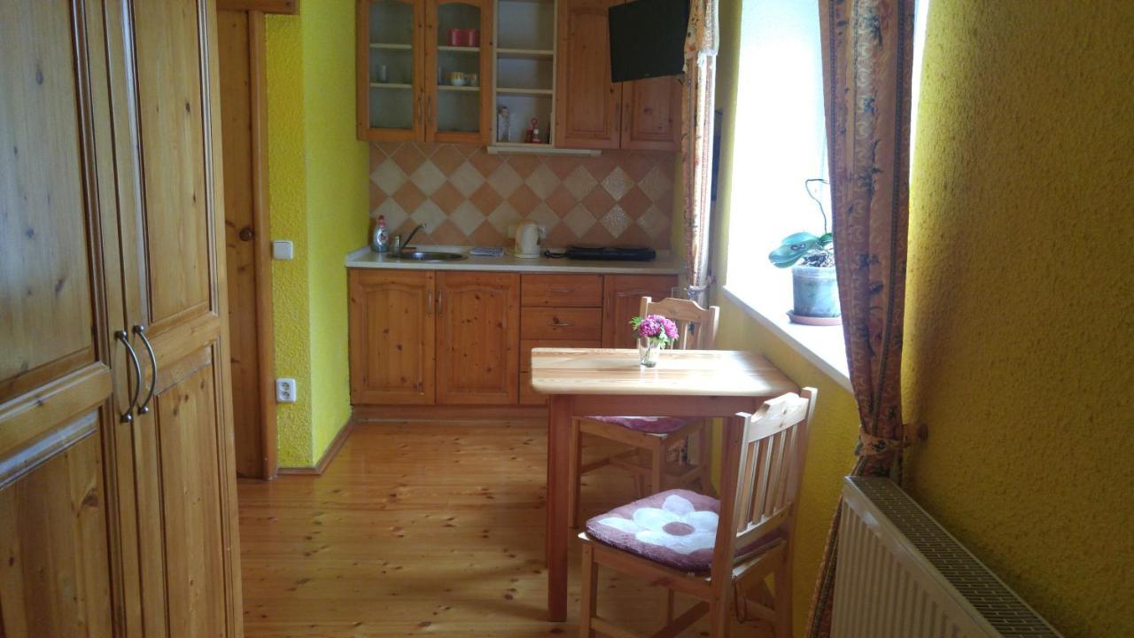 Penzion Apartmany Becov Becov nad Teplou Ngoại thất bức ảnh