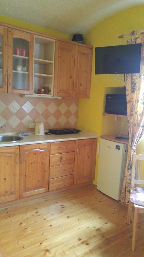 Penzion Apartmany Becov Becov nad Teplou Ngoại thất bức ảnh