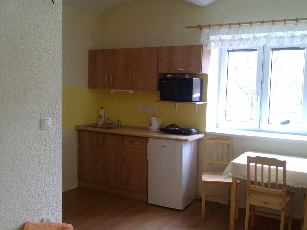 Penzion Apartmany Becov Becov nad Teplou Ngoại thất bức ảnh